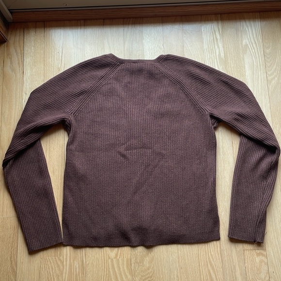 Abercrombie Vneck Sweater - Picture 4 of 4
